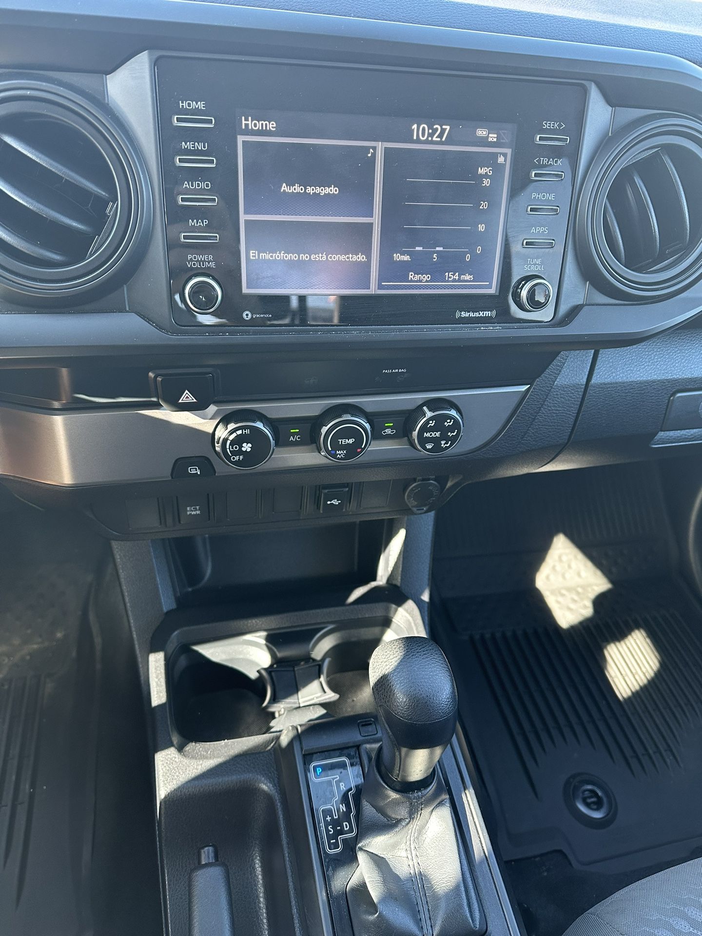 used toyoa tacoma 2022 - interior view 1